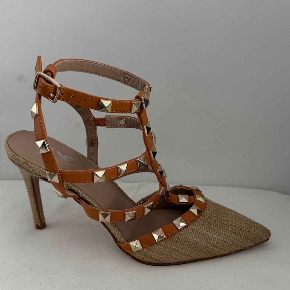 Mix No. 6 Tan and Brown Studded Heels